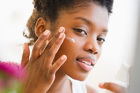 acne-treatment-lotion.jpg