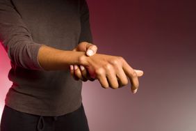 fibro-wrist-pain